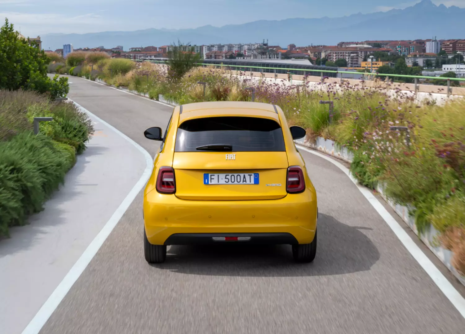 Fiat 500 Hybrid 2026