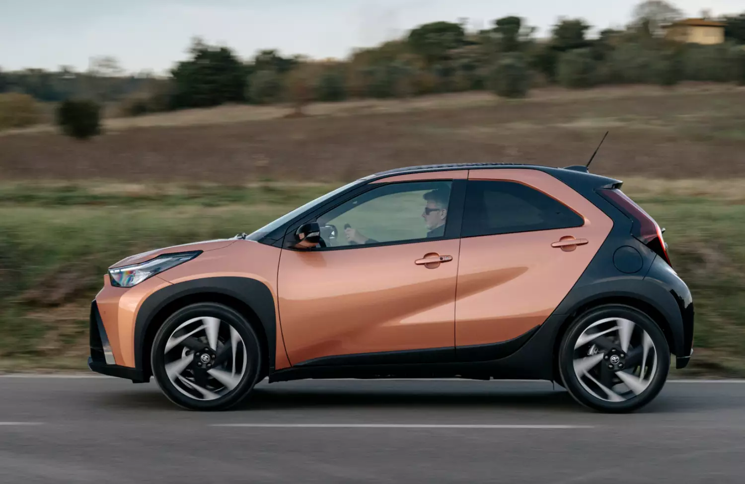  Toyota Aygo X