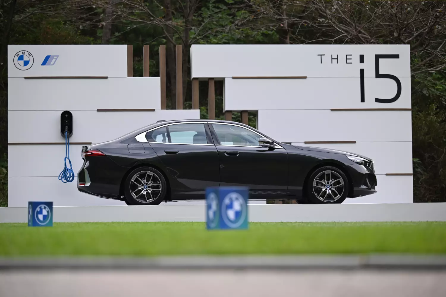 BMW i5