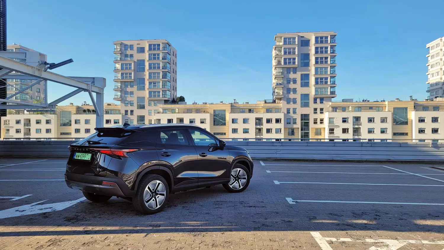 Omoda E5 