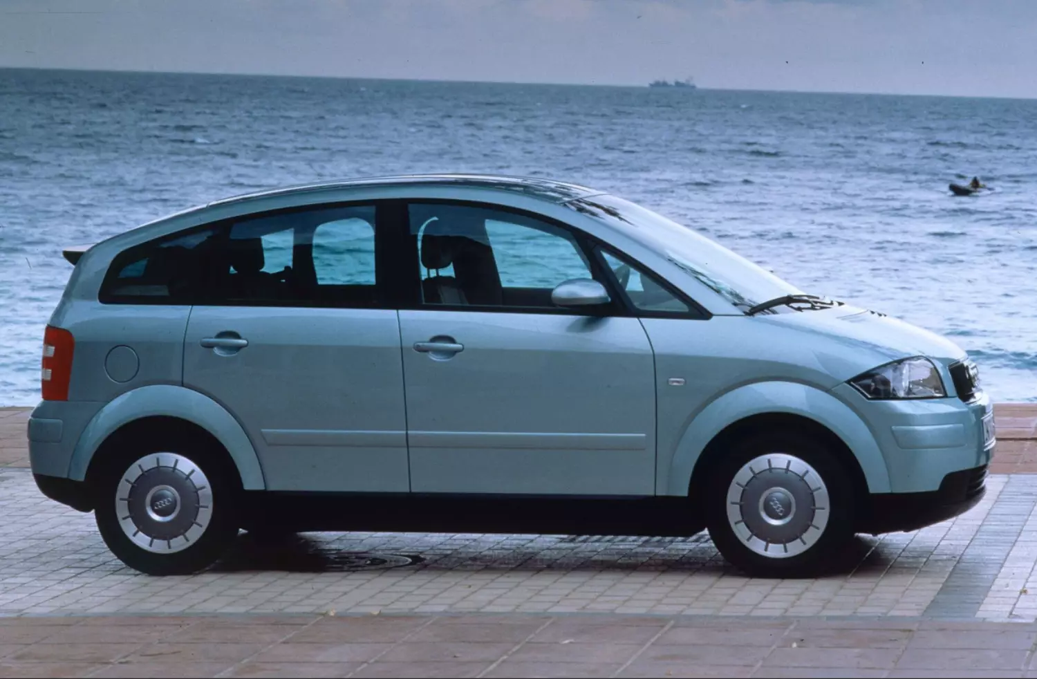 Audi A2