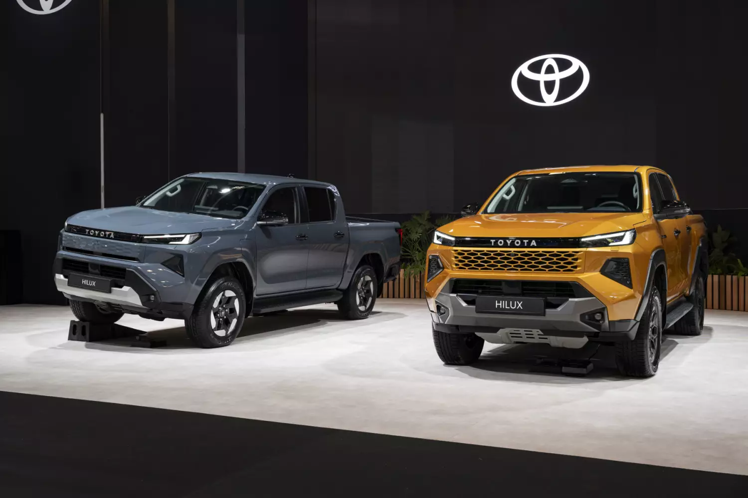 Toyota Hilux 9