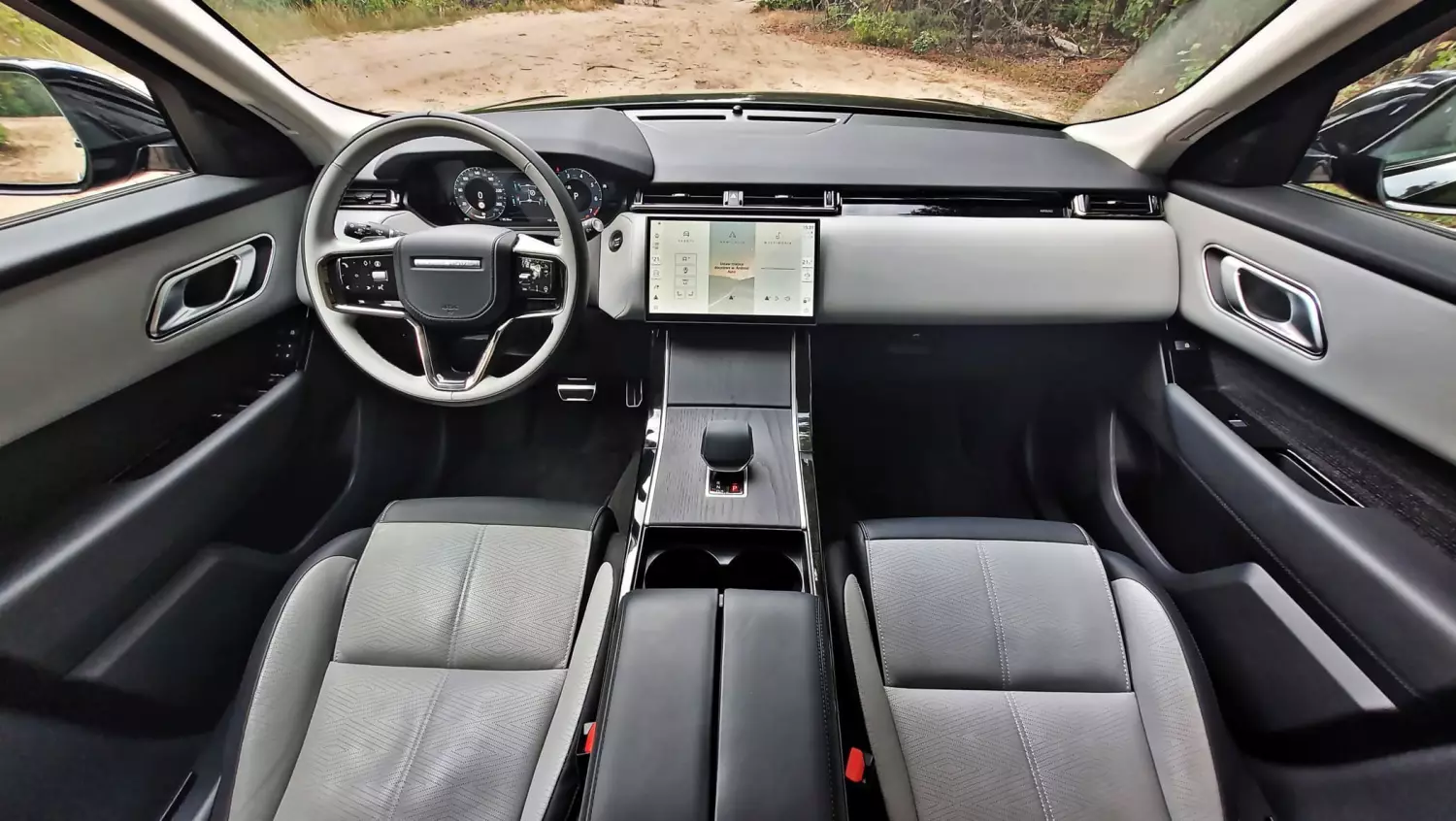 Range Rover Velar P400