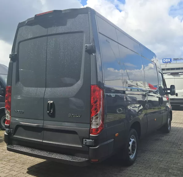 IVECO Daily - zdjęcie 24
