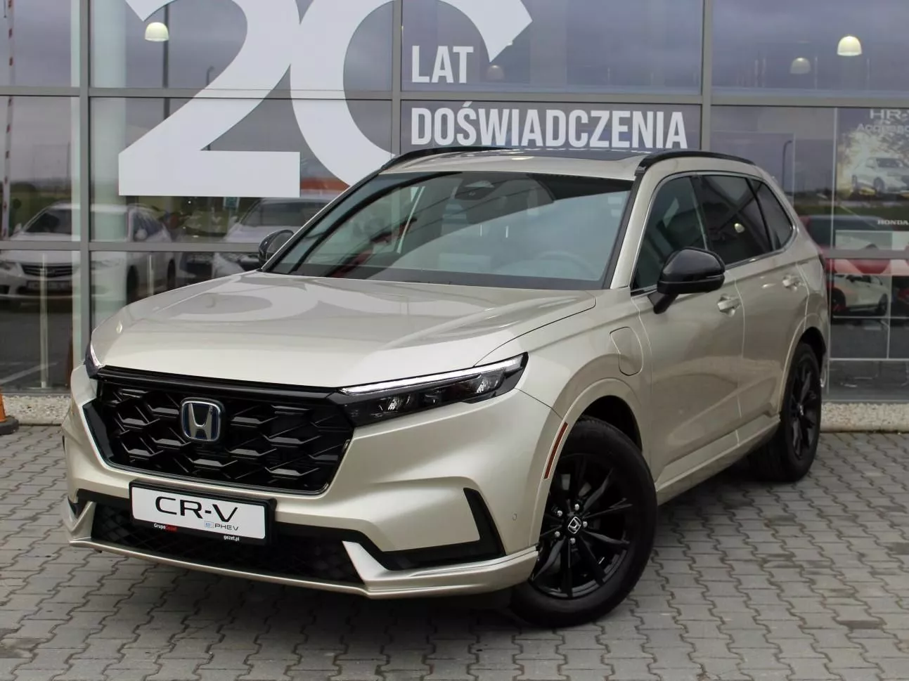 Używany HONDA CR-V CR-V 2.0 i-MMD PHEV Advance Tech 2WD CVT 184 KM