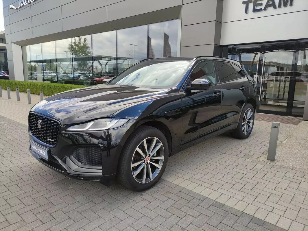 Używany JAGUAR F-Pace F-Pace 2.0 P250 mHEV AWD R-Dynamic SE 250 KM