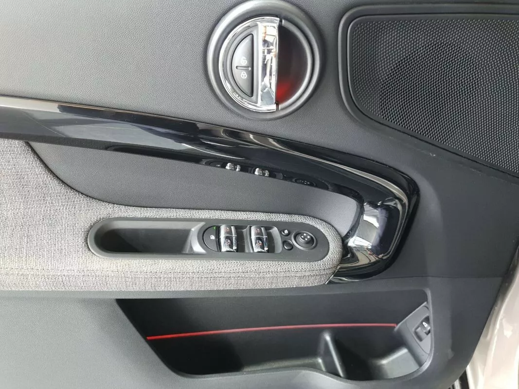 Używany MINI Countryman Cooper Classic Trim aut 136 KM