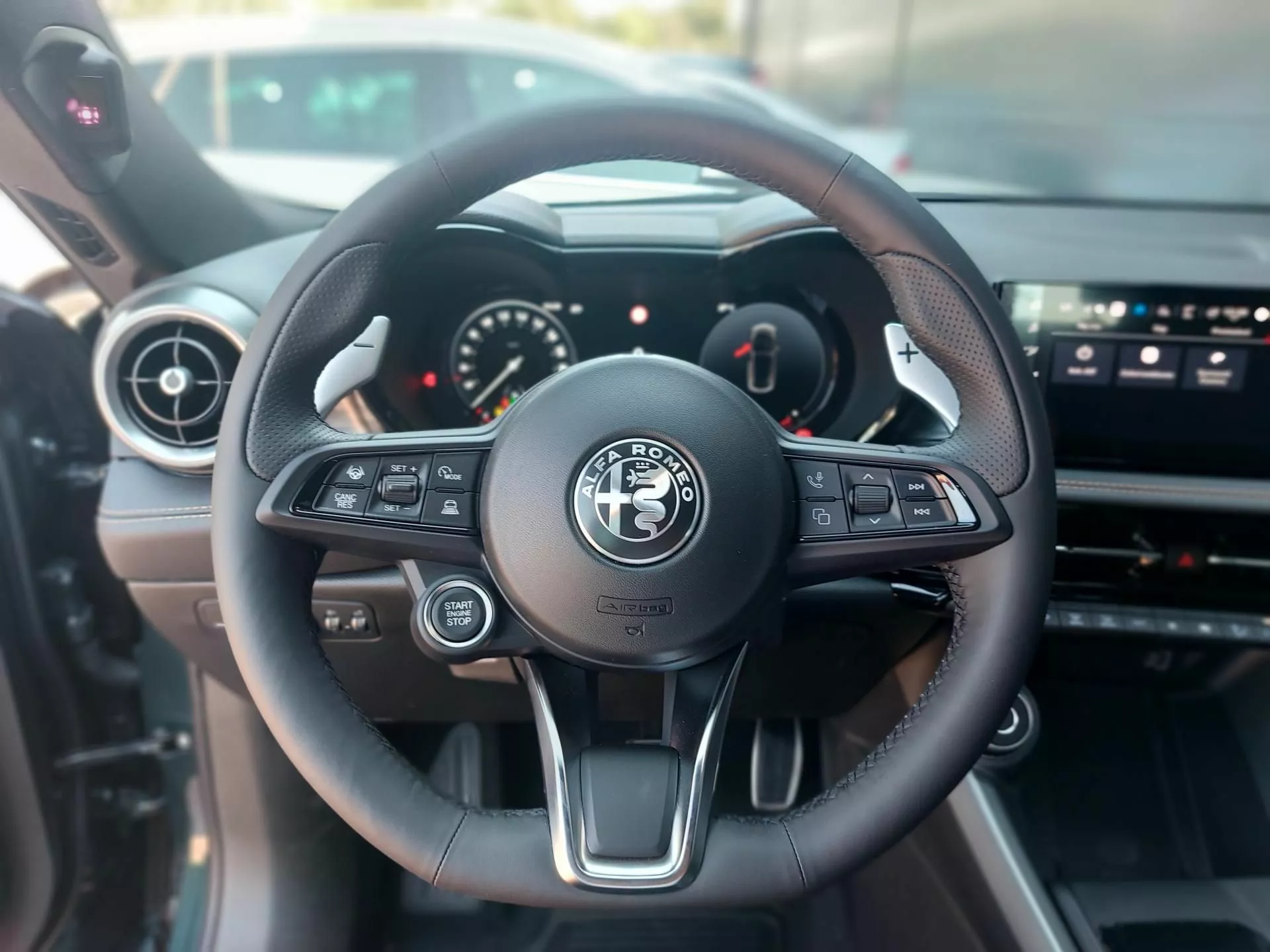 ALFA ROMEO Tonale - zdjęcie 23