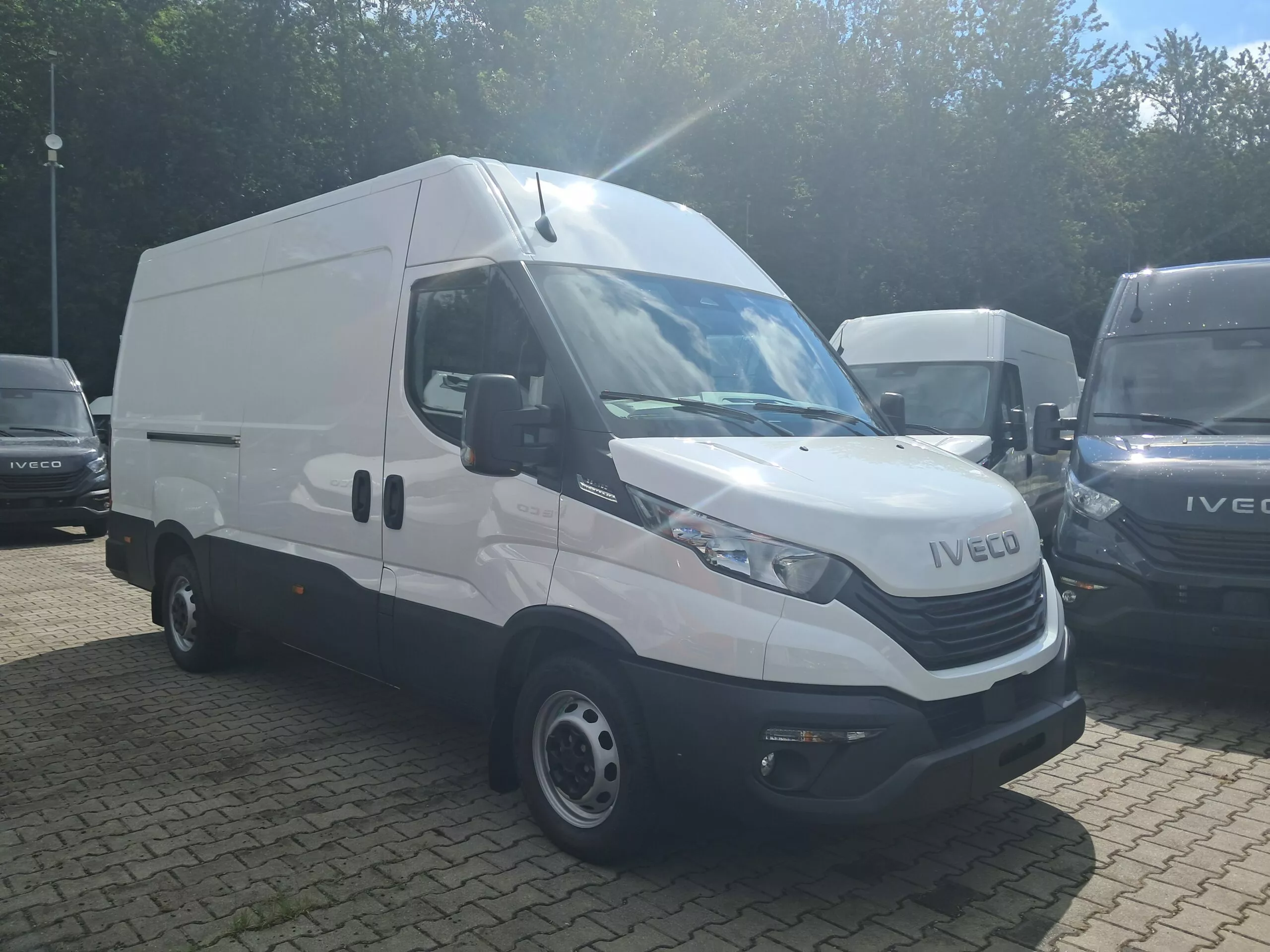IVECO Daily - zdjęcie 10