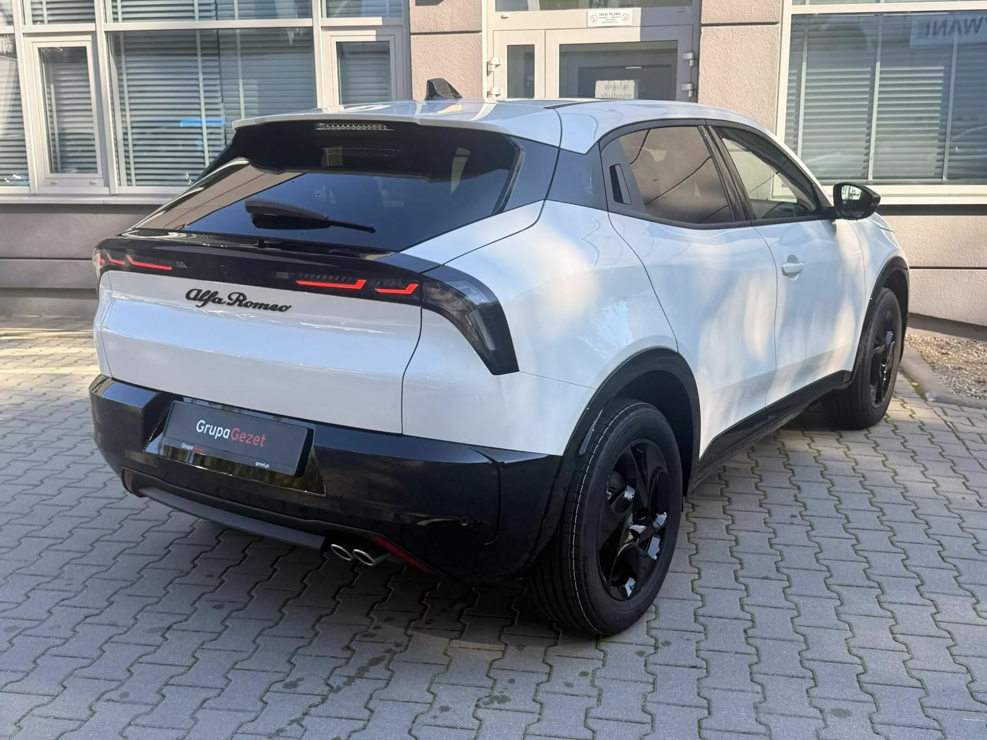 ALFA ROMEO Junior - zdjęcie 11