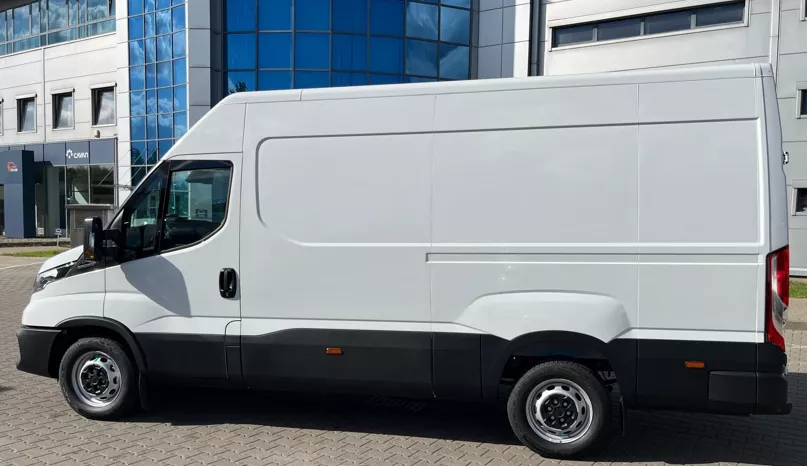 IVECO Daily - zdjęcie 16