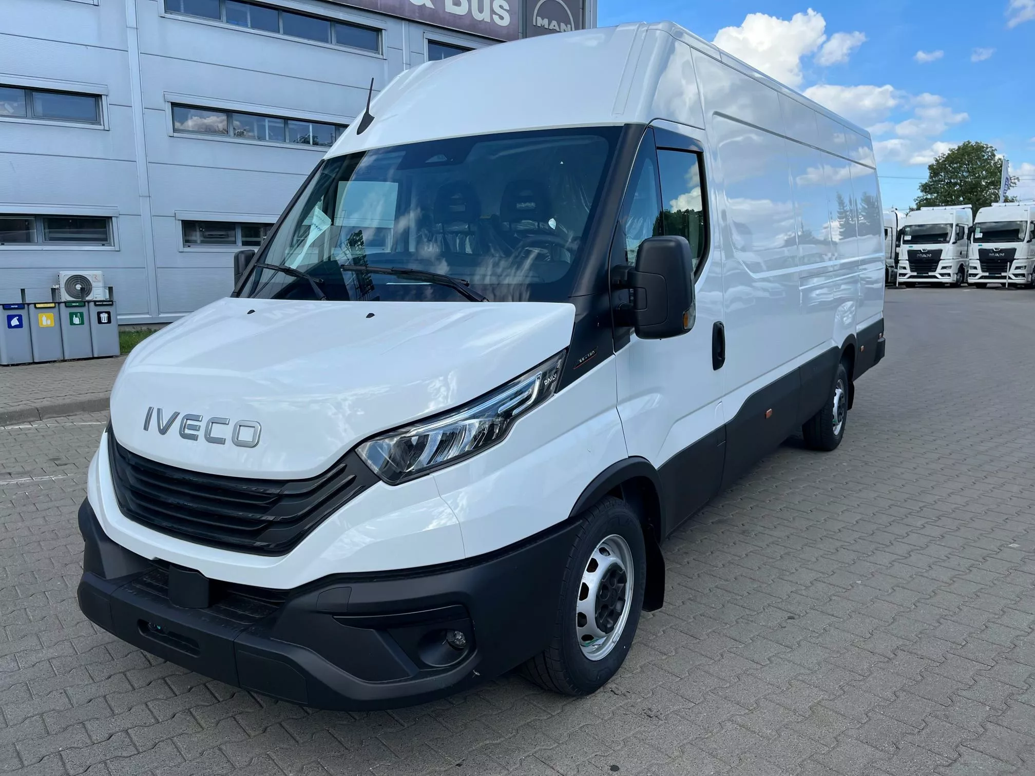 IVECO Daily - zdjęcie 9